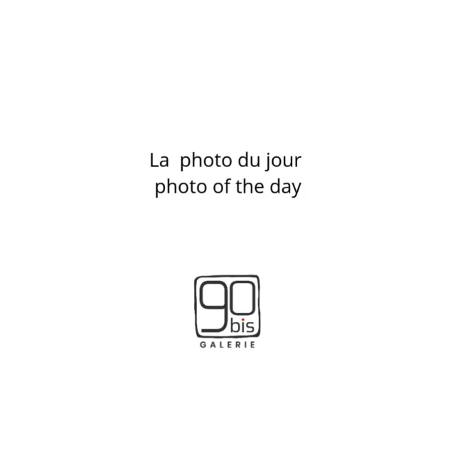 Gérard Saulnier
" Courant d'air "
2019
Tirage 2/5
40x50
Baryta photographique (baryté satiné – blanc pur) 310g/m2

#taillebourg #charentemaritimetourisme #charentestourisme #artcontemporainfrançais #frenchartist#photodujour #nouvelleaquitaine_focus_on #nouvelleaquitainetourisme #photographie